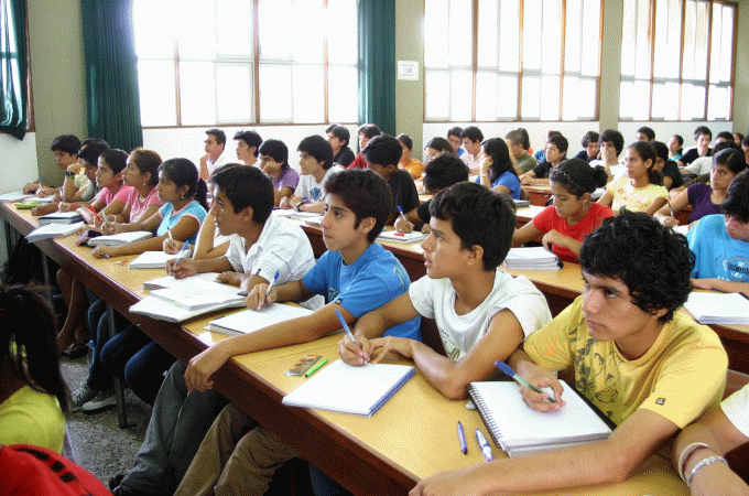 Qué pensar a la hora de elegir una escuela secundaria para nuestros hijos